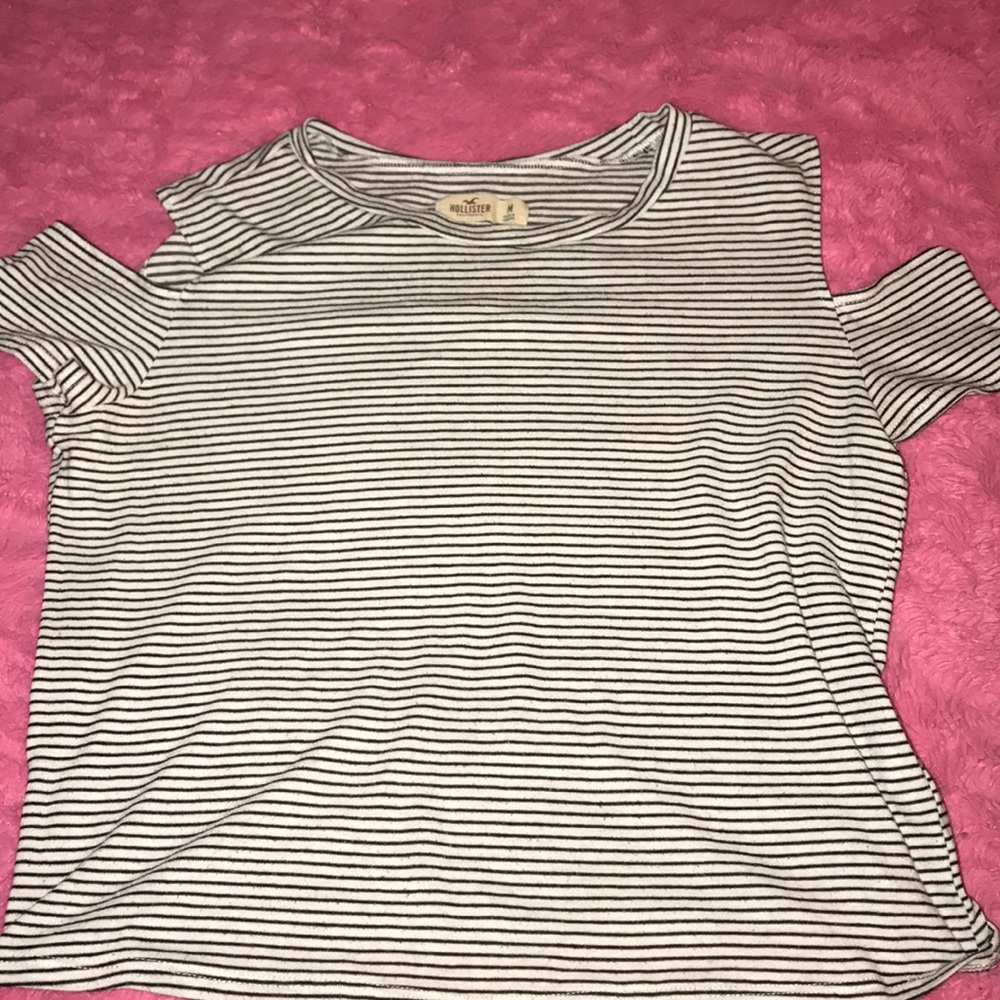 Hollister cute crop top !!💕